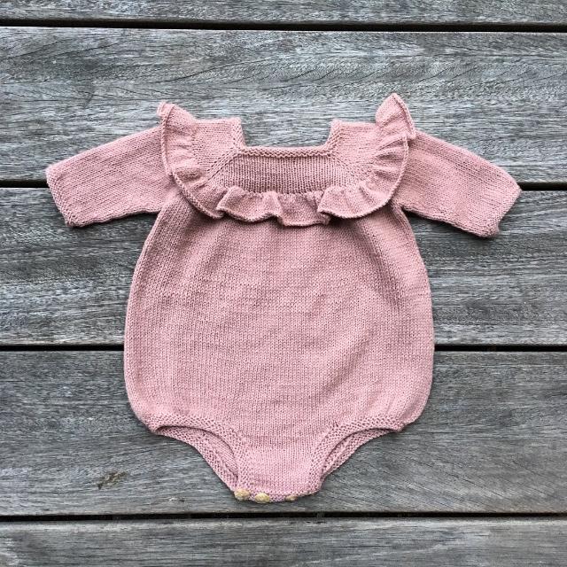 Flæseromper og Flæsekjole - Image 10