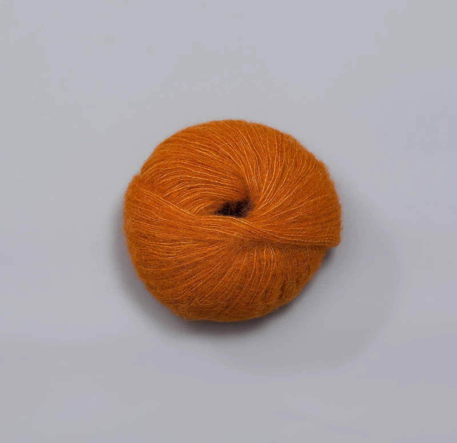 Alpaka_Silk_Orange_281_Klintholm_Garn