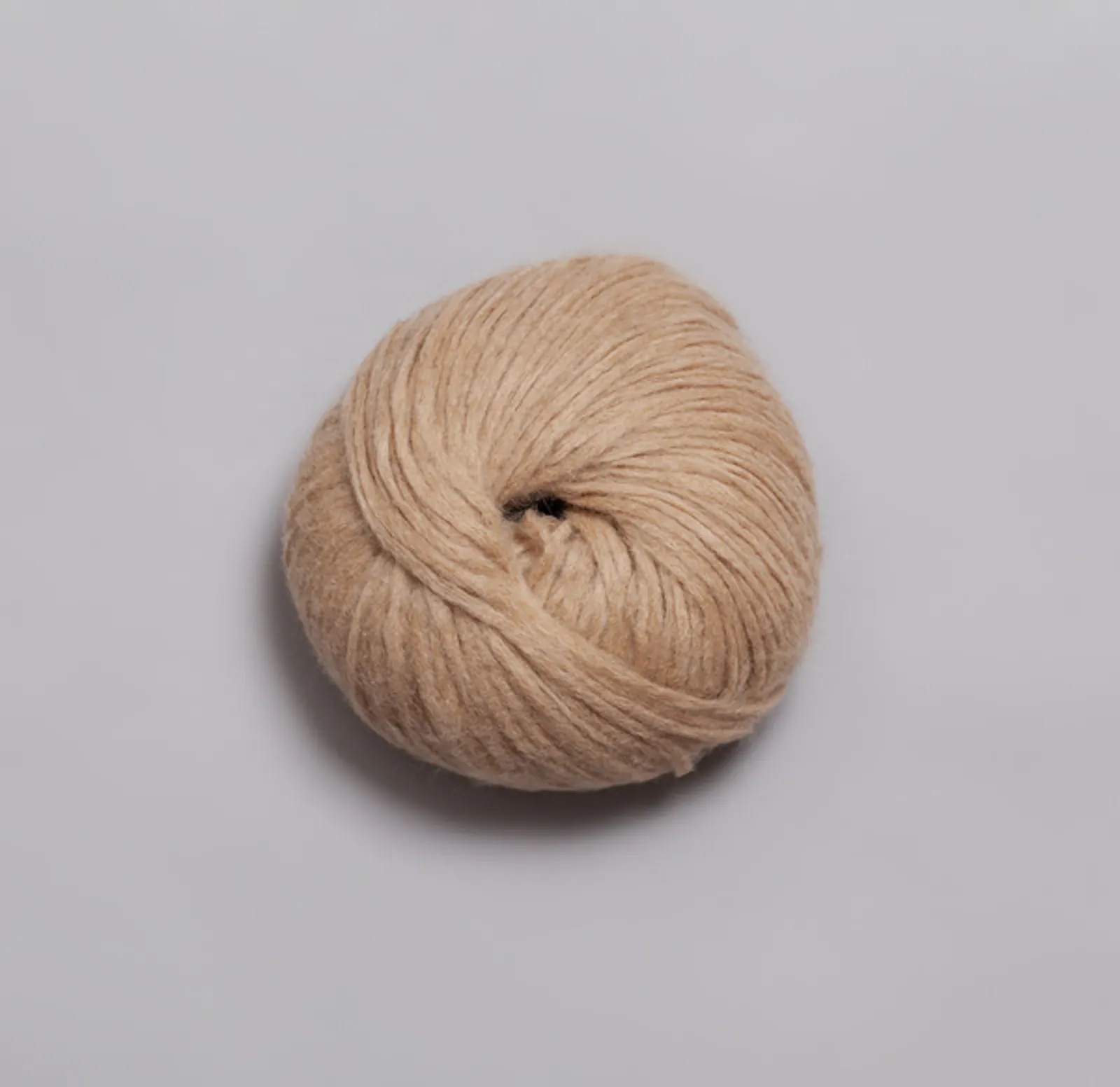 Puno_Beige_6736_Klintholm_Garn